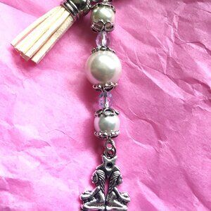 Gemini Zodiac Keychain – Faux Pearls & Crystal Beads